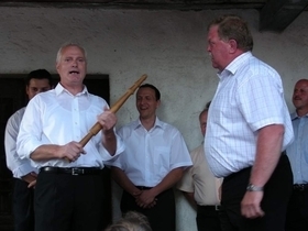 dan-huma-3 dan-huma-3