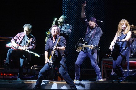 SPRINGSTEEN CONCERT