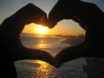 love__beach__sunset__by_danicafaye-721652