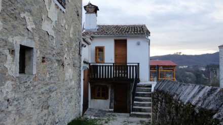 Kuća za pisce - Hiža od besid u Pazinu